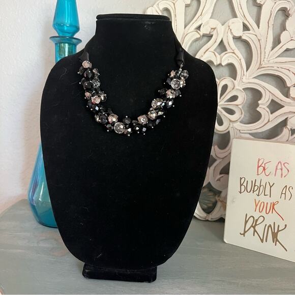 Ali Kahn New York Beaded Necklace - Picture 7 of 9